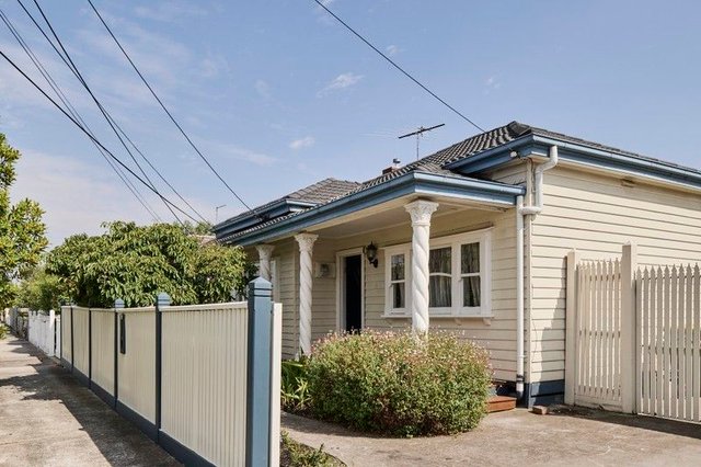 4 Wallace Street, VIC 3012