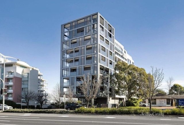 206/5 Sovereign Point Court, VIC 3108