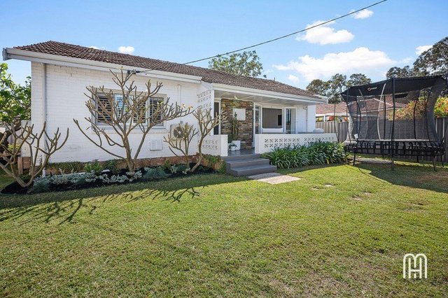 16 Geneff Street, WA 6018