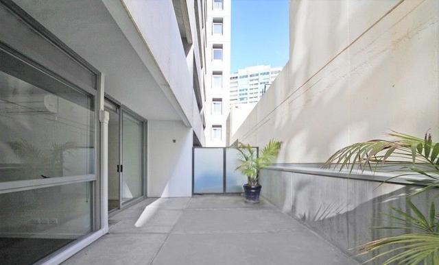 812/6-8 Dorcas Street, VIC 3205