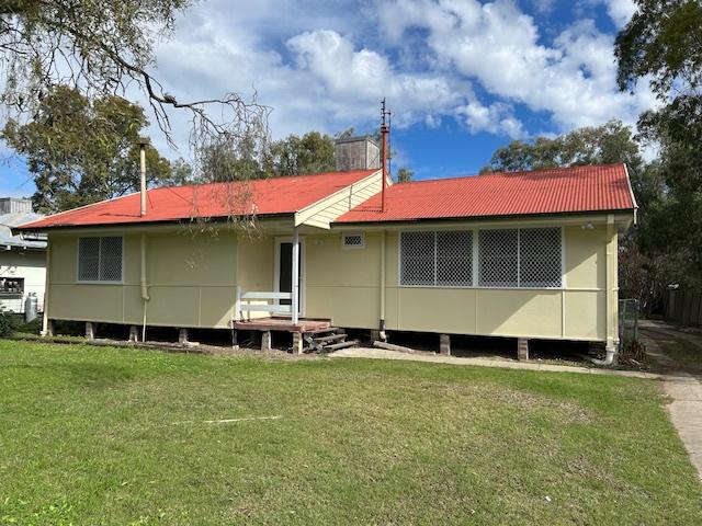 305 Auburn Street, NSW 2400