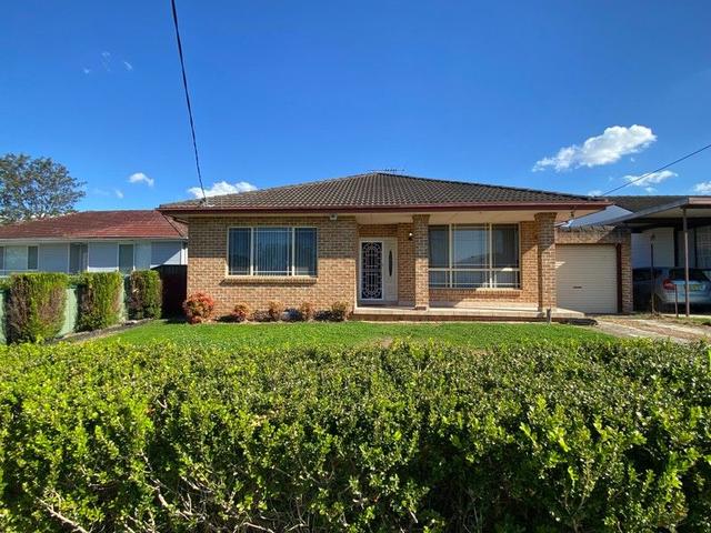 12 Thomas Kelly Crescent, NSW 2147