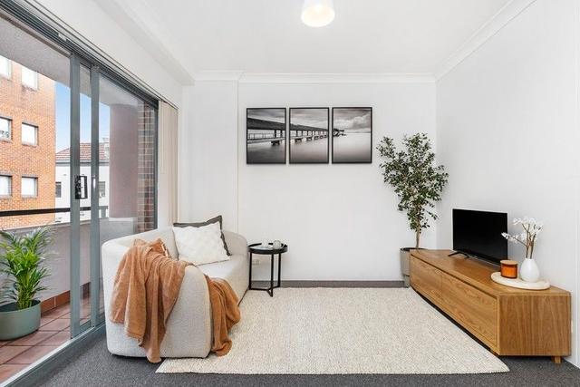 32/4-8 Waters Road, NSW 2089