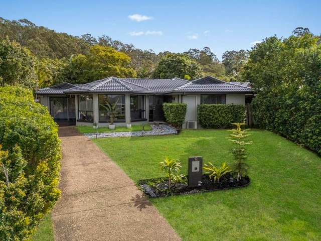 8 Sambit St, QLD 4128