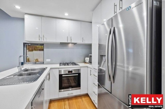 2/212 Kooyong Road, WA 6103