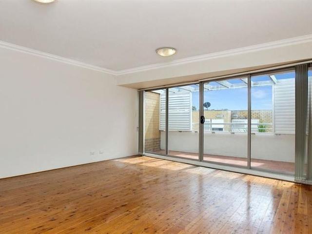 6/6-8 West Street, NSW 2132