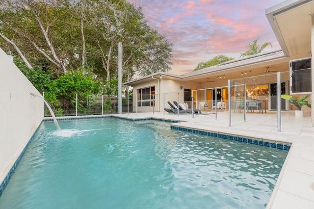6 Ashburton Place, QLD 4814