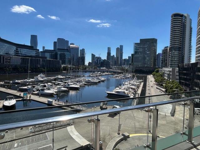 503/100 Lorimer Street, VIC 3008