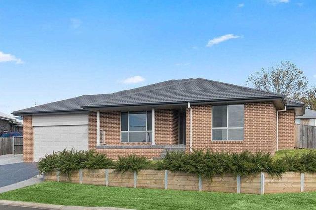 1 Wiles Place, NSW 2577