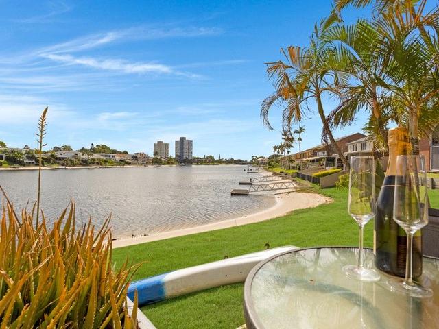 1/8 Aquila Court, QLD 4218