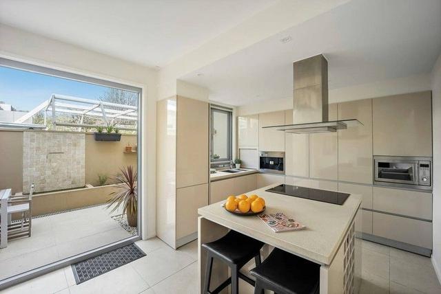 4/2 Belgravia Street, VIC 3121