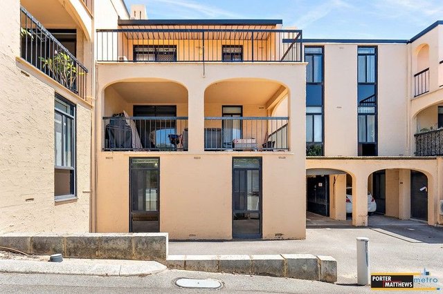 10B/62 Great Eastern Highway, WA 6103