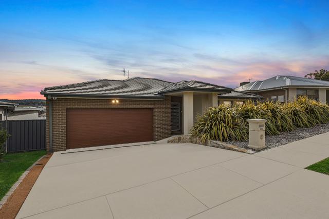 40 Clancy McKenna Crescent, ACT 2914