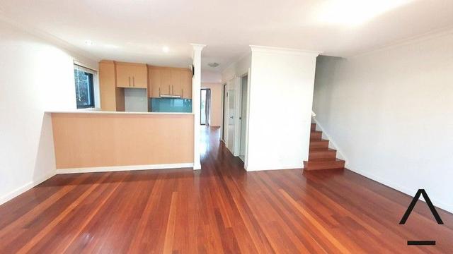 17/15 Begonia Street, NSW 2035