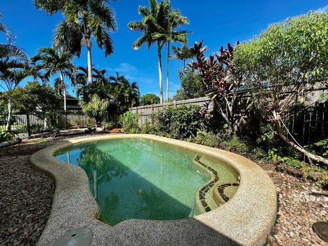 13 Cairnwell Street, QLD 4878
