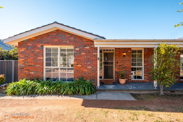 8 Whitham Place, ACT 2607
