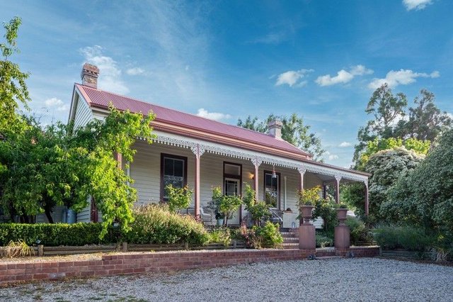 12 Albert Street, VIC 3714