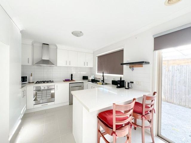 1 Red Gum Avenue, VIC 3824