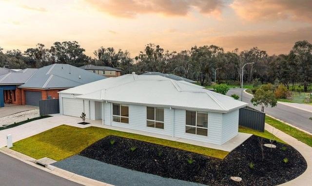 4 Hibberson Court, NSW 2640