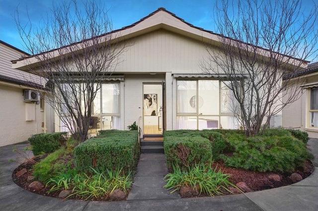 2/12 Maverston Street, VIC 3146