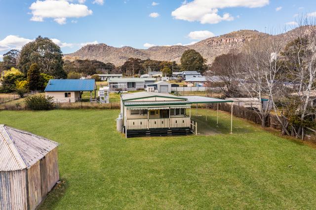 8 Cairo Street, NSW 2848