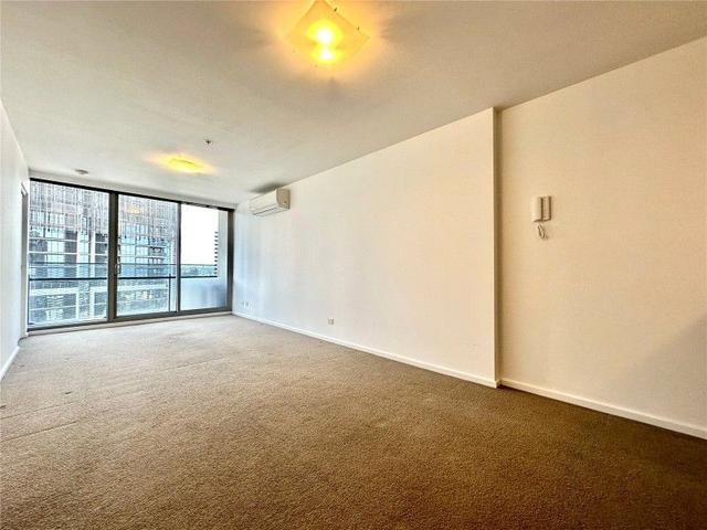 2802/241 City Road, VIC 3006