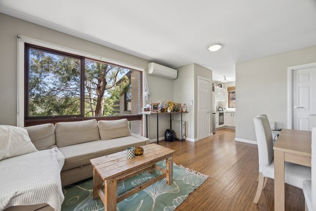 2/56 Townsend Street, NSW 2627