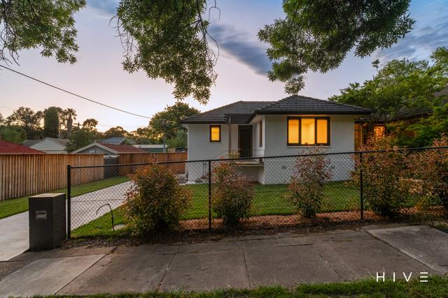 12 Arinya Street, ACT 2604