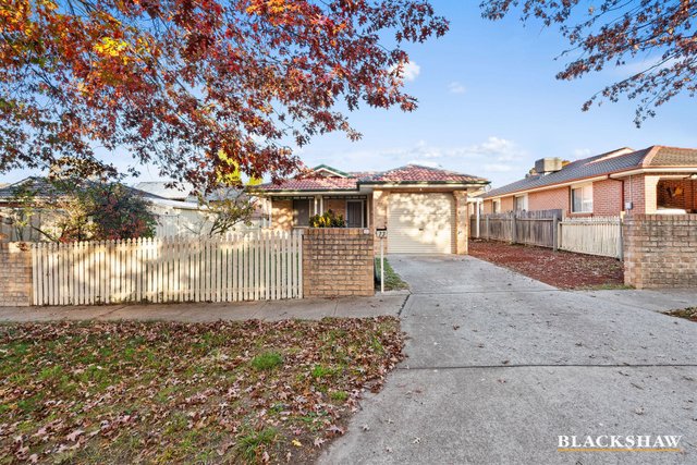 73 Freda Bennett Circuit, ACT 2913