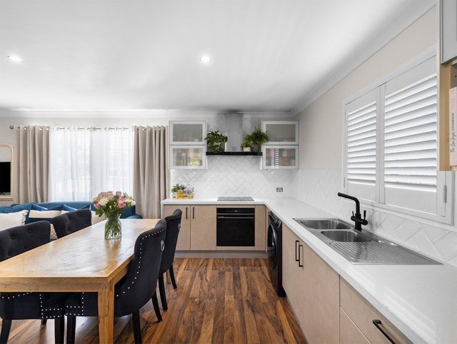 6 Bushing Street, QLD 4178