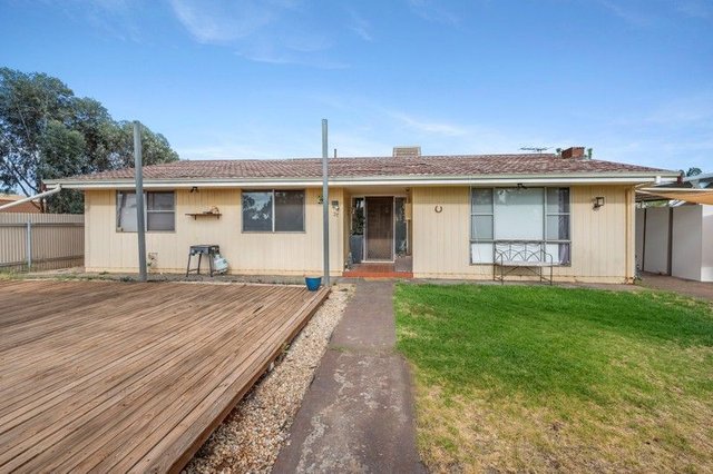 27 Salisbury Road, WA 6430