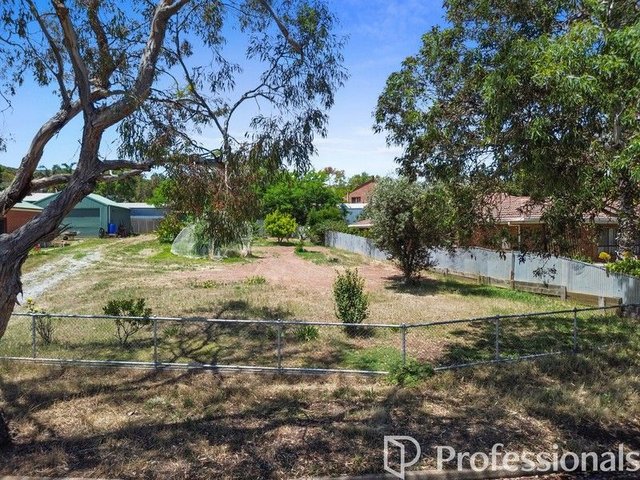 16 Dunrossil Avenue, SA 5174