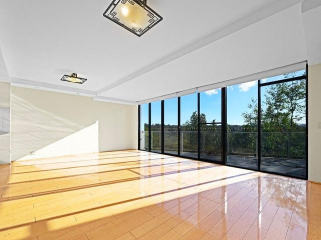 202/215 Waterloo Road, NSW 2122