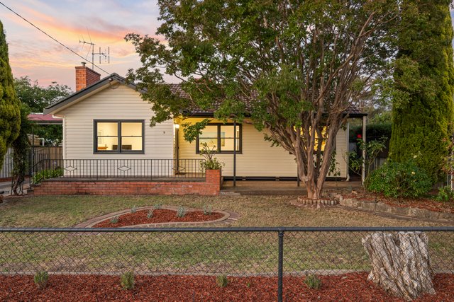 9 Charman Avenue, VIC 3666