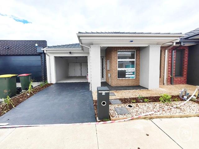 11 Taggiasca Drive, VIC 3750
