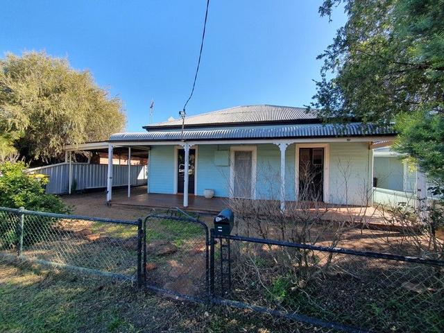 19 Raymond Street, NSW 2827