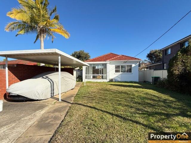 4 Welch Ave, NSW 2190