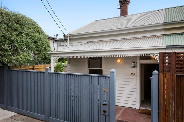 24 Normanby Place, VIC 3181
