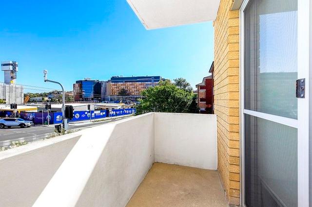 2/18 Blenheim Street, NSW 2031