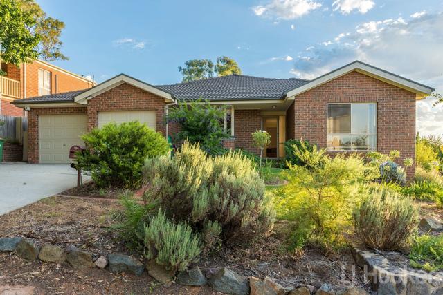 2 English Grove, NSW 2619