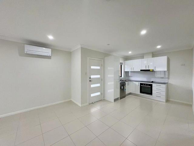 Granny Fla Roseneath Place, NSW 2153