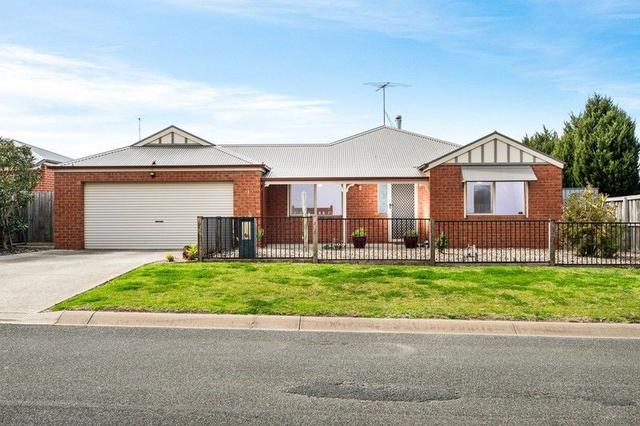 13 Fenwick Fairway, VIC 3331