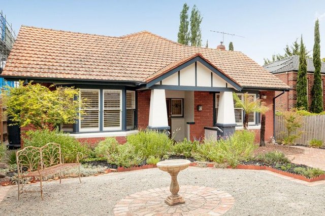 11 Kitchener Street, VIC 3103