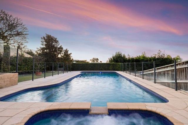 12 Bedford Crescent, NSW 2097