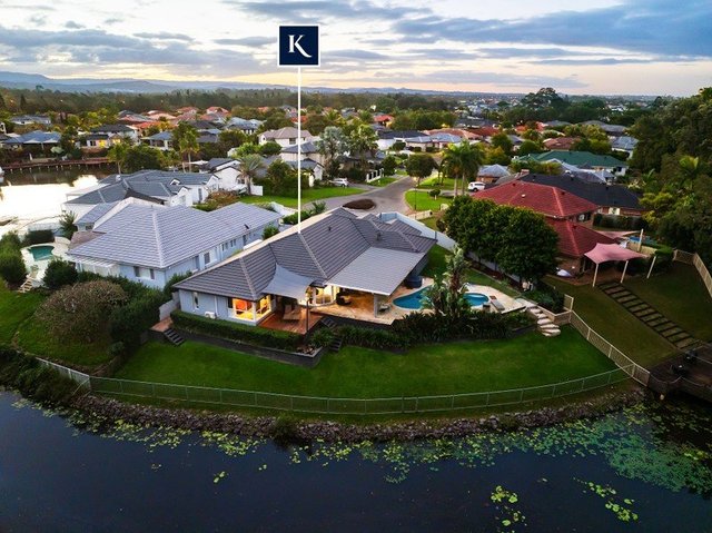 10 Cutwater Close, QLD 4226