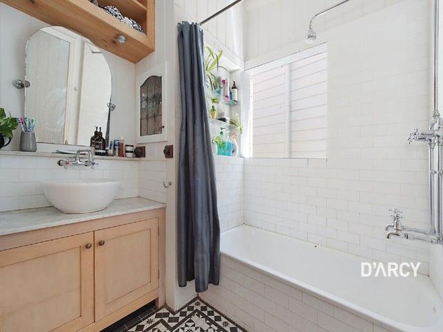 81 Kennedy Tce, QLD 4064