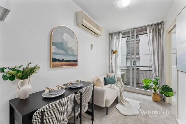 768/488 Swanston Street, VIC 3053