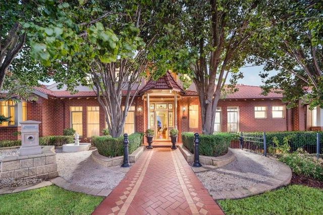 2 Peppercorn Court, VIC 3034