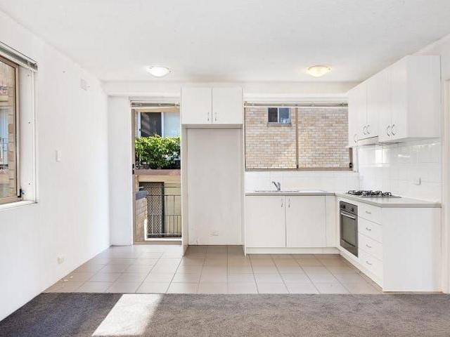 8/36 Brittain Crescent, NSW 2036