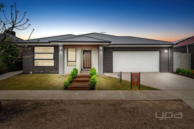 8 Scenic Way, VIC 3337